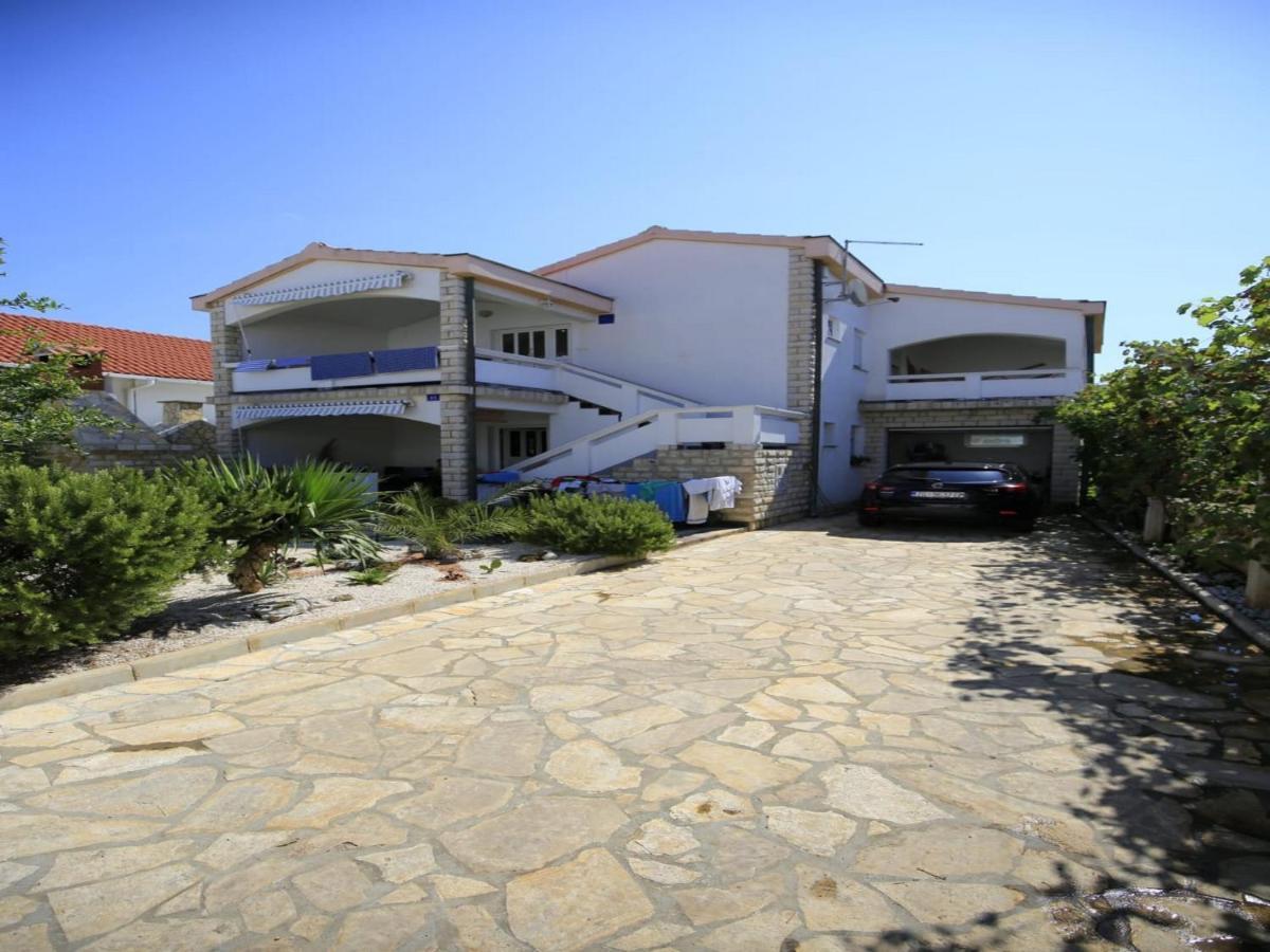 Apartment Barbara Vir Exterior photo